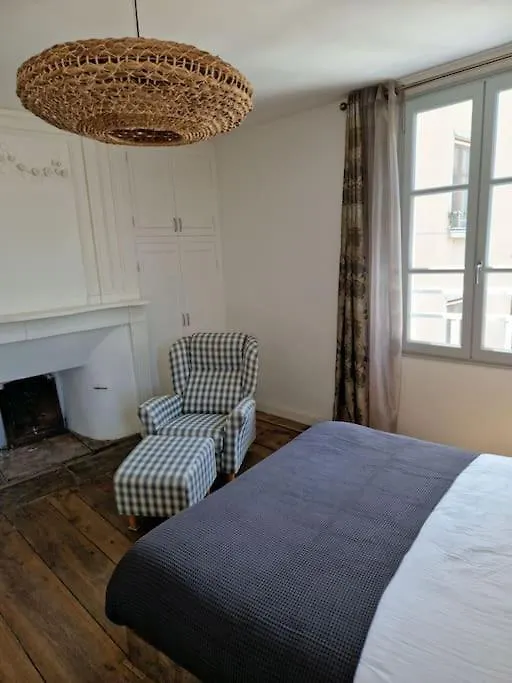 Villa Au Pont Vieux 9 Personnes à Espalion Hébergement de vacances