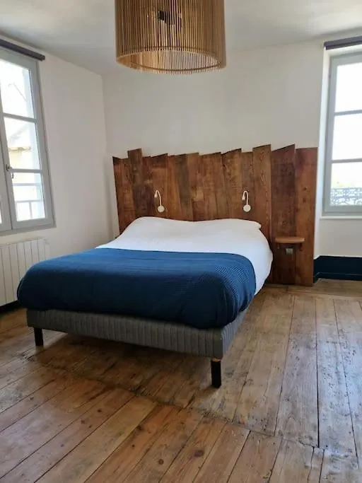 Villa Au Pont Vieux 9 Personnes à Espalion